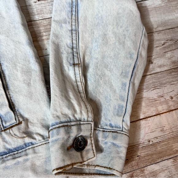 💚Brooklyn Cloth denim jacket - Picture 3 of 7